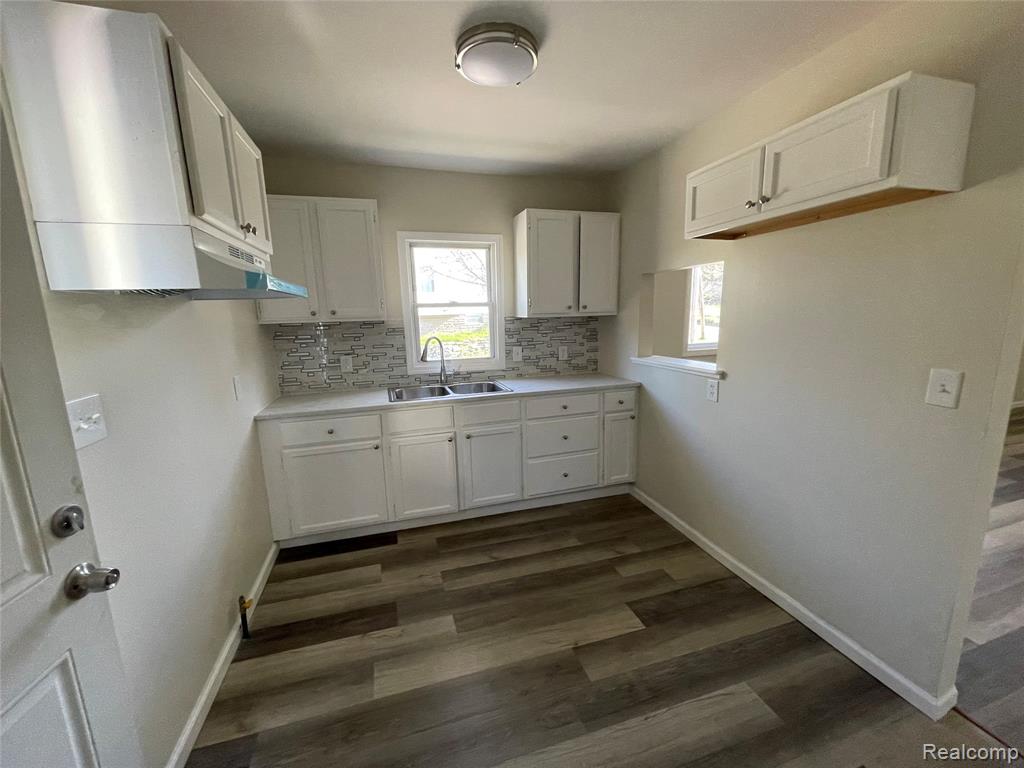 97 N ROSELAWN Street, Pontiac, MI 48342 — Photo 15
