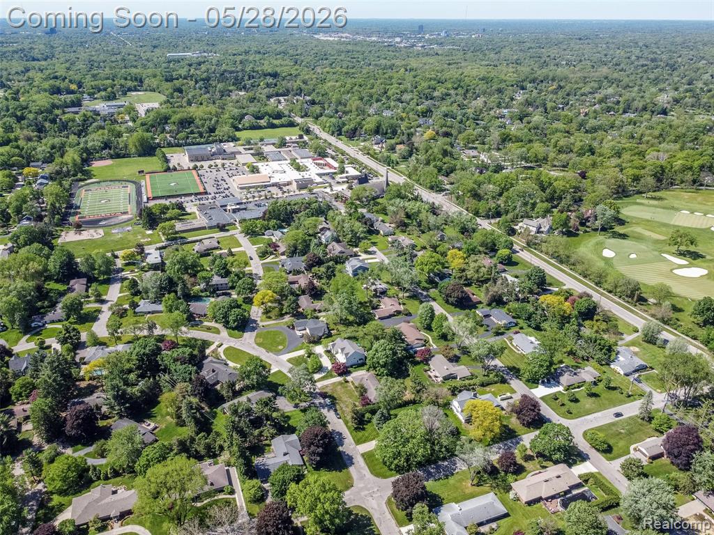 3621 Berkshire Drive, Bloomfield Hills, MI 48301 — Photo 54