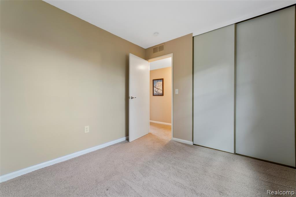 44453 Albert Drive, Plymouth, MI 48170 — Photo 40