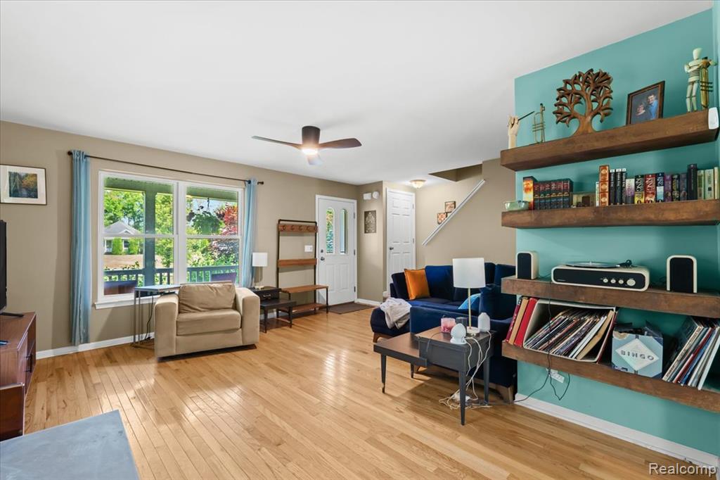9832 Brookfield Drive, Brighton, MI 48116 — Photo 4