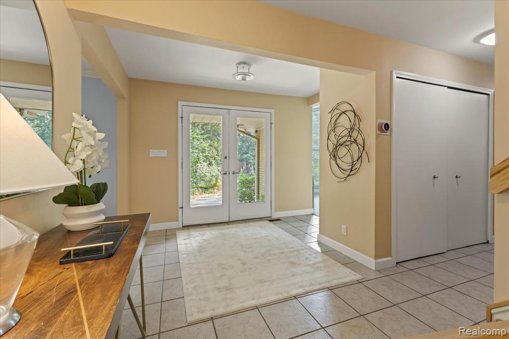 7871 Caberfae Trail, Clarkston, MI 48348 — Photo 9