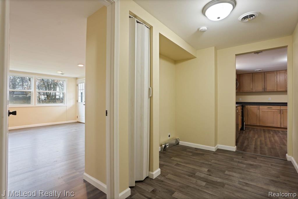 215 ARROWHEAD Drive, Prudenville, MI 48651 — Photo 20