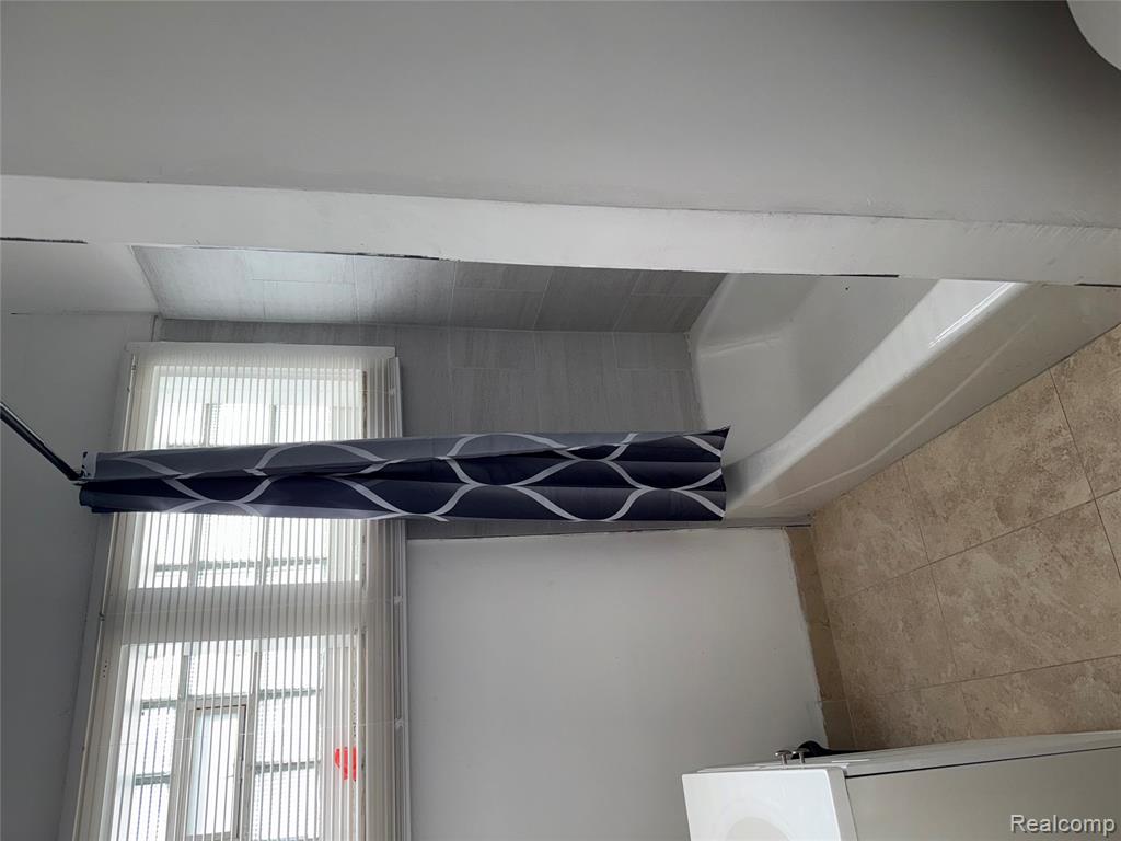 1625 LAWRENCE, Detroit, MI 48206 — Photo 7
