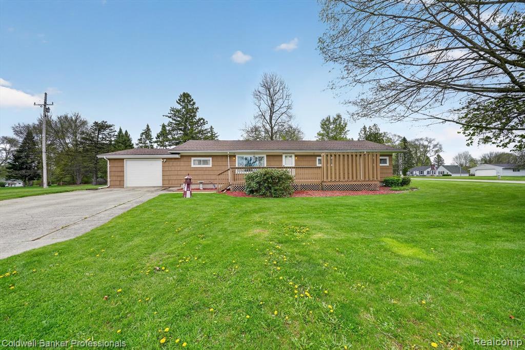 2010 Carol Drive, Lapeer, MI 48446 — front exterior