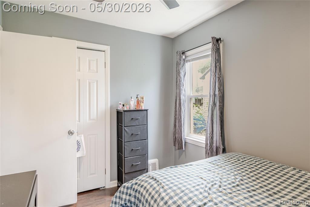 25446 Colgate Street, Dearborn Heights, MI 48125 — Photo 23