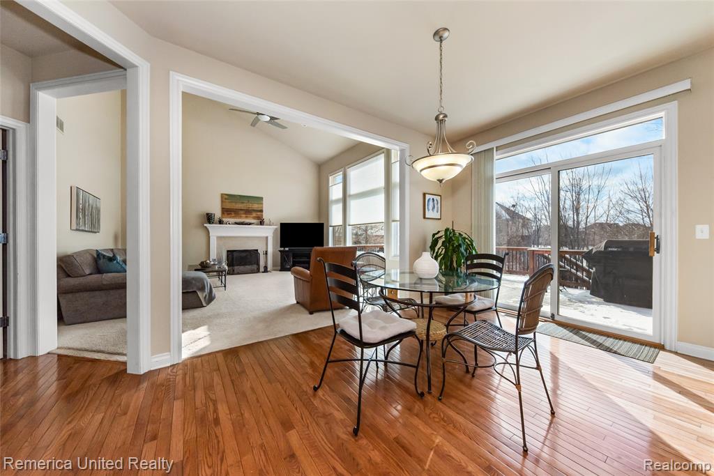 24695 Wedgewood Dr, South Lyon, MI 48178 — Photo 20