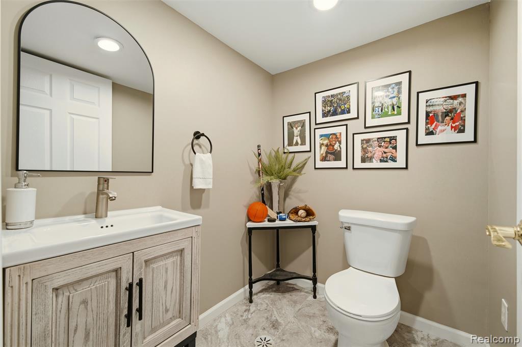 23008 Allor Street, Saint Clair Shores, MI 48082 — Photo 41
