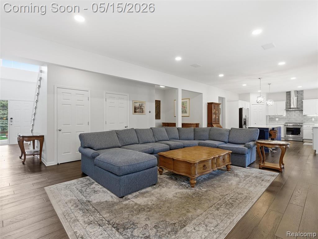 6910 Oakhurst Ridge Road, Clarkston, MI 48348 — Photo 16