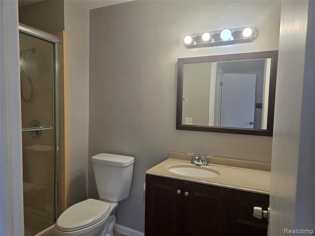 5353 Wright Way W, West Bloomfield, MI — Photo 35