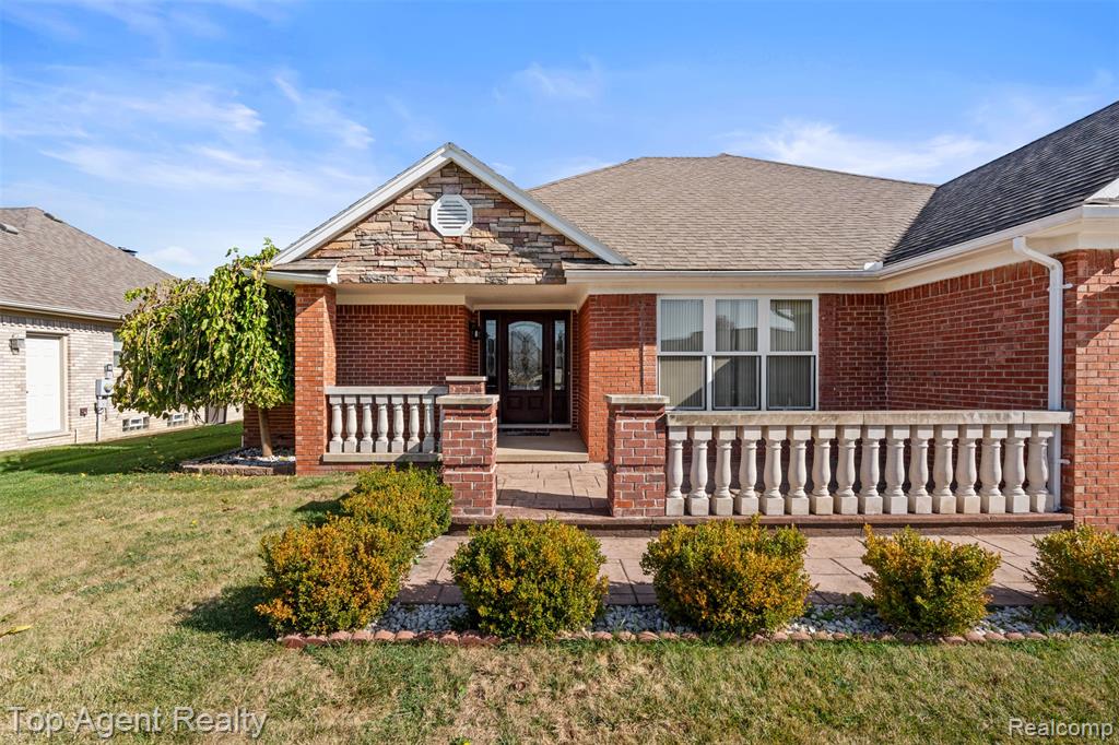 53260 VILLA ROSA Drive, Macomb, MI 48042 — Photo 5