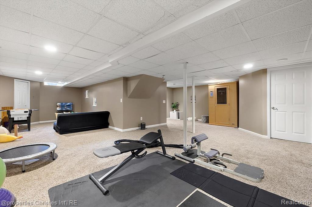 42683 Wimbleton Way, Novi, MI — Photo 34