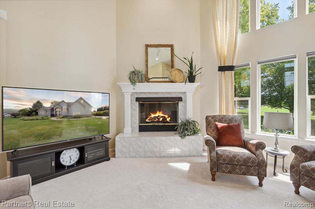 822 SADDLE CLUB Lane, Howell, MI 48843 — Photo 9