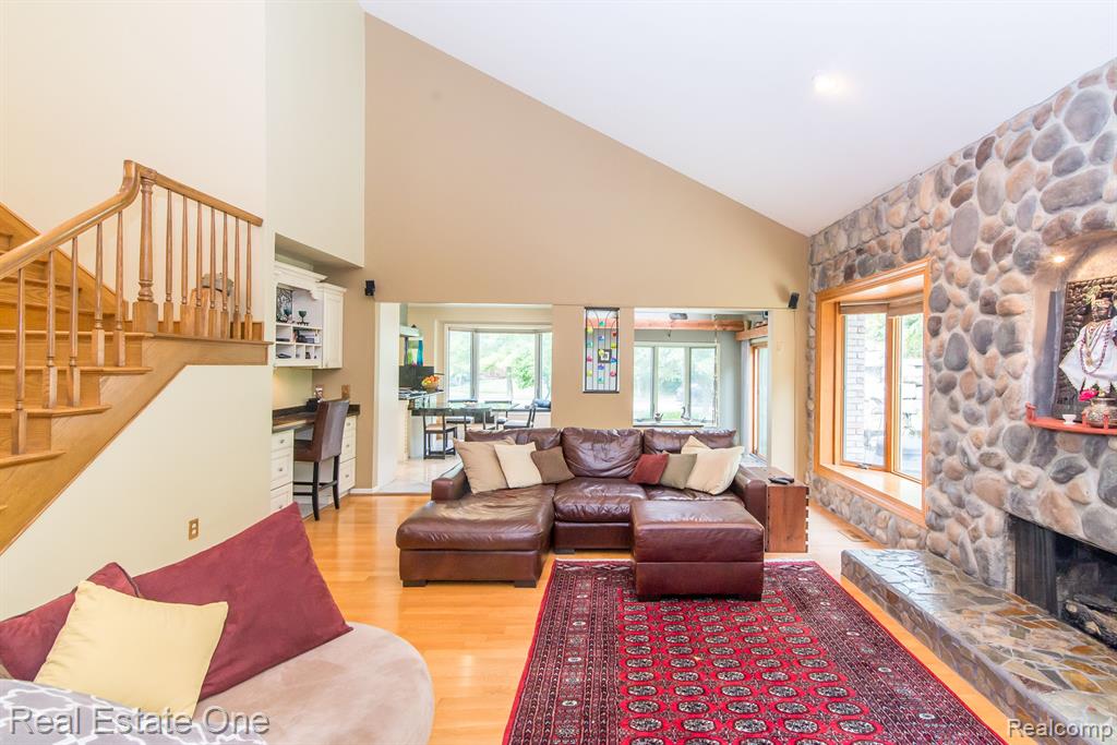 4088 PARKSTONE Court, Troy, MI 48098 — Photo 53
