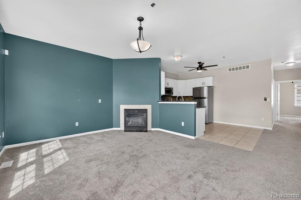 43027 Strand Drive, Sterling Heights, MI 48313 — Photo 7
