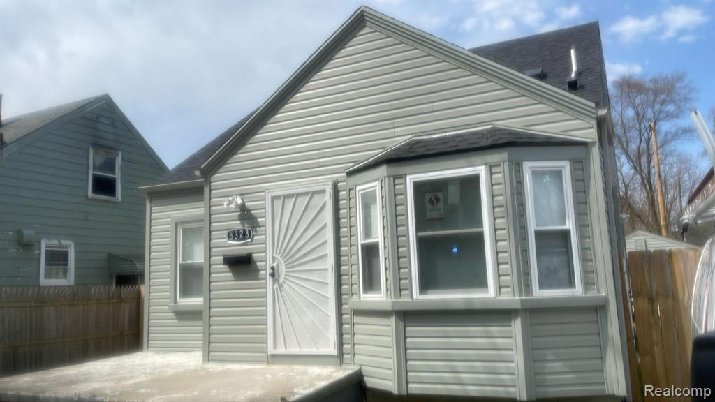6323 ARTESIAN Street, Detroit, MI 48228 — front exterior