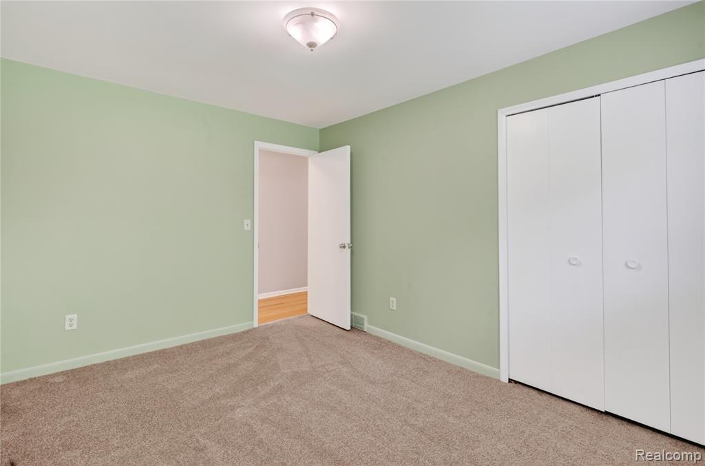 10228 Nancys Boulevard, Grosse Ile, MI 48138 — Photo 17