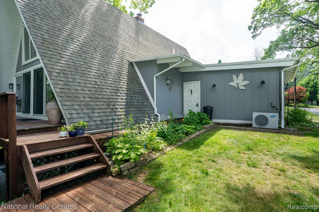 3627 Merritt Lake Drive, Metamora, MI 48455 — Photo 39