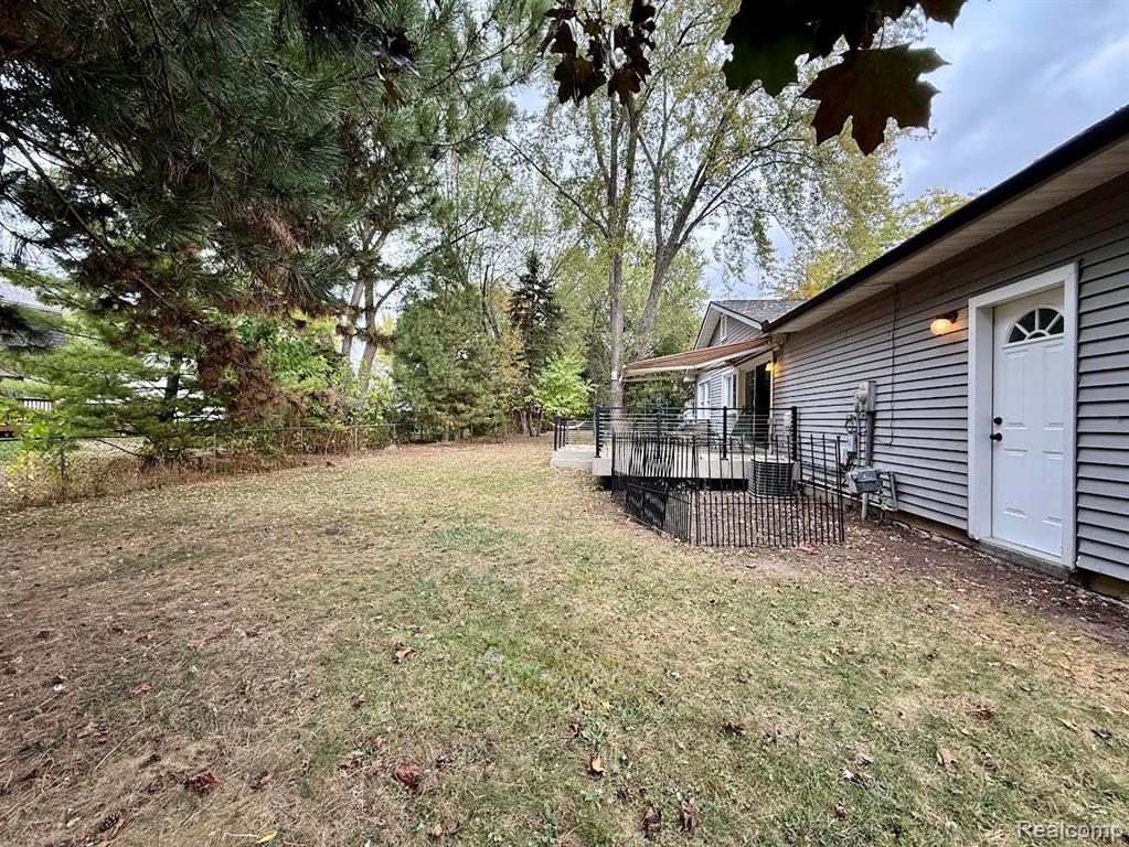 4973 Danbury Drive, Troy, MI 48085 — Photo 4