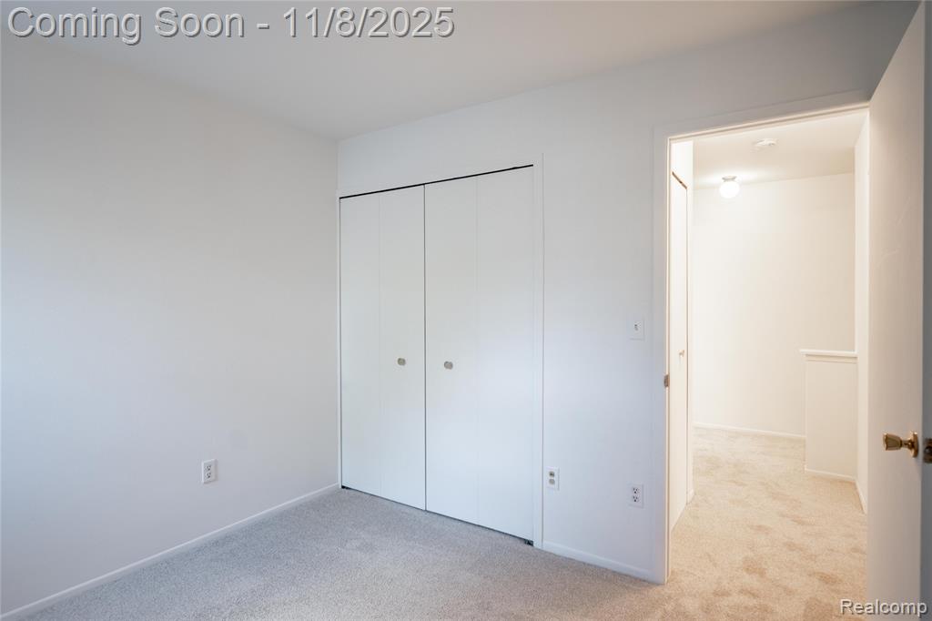 285 Inlet Court, Walled Lake, MI 48390 — Photo 19