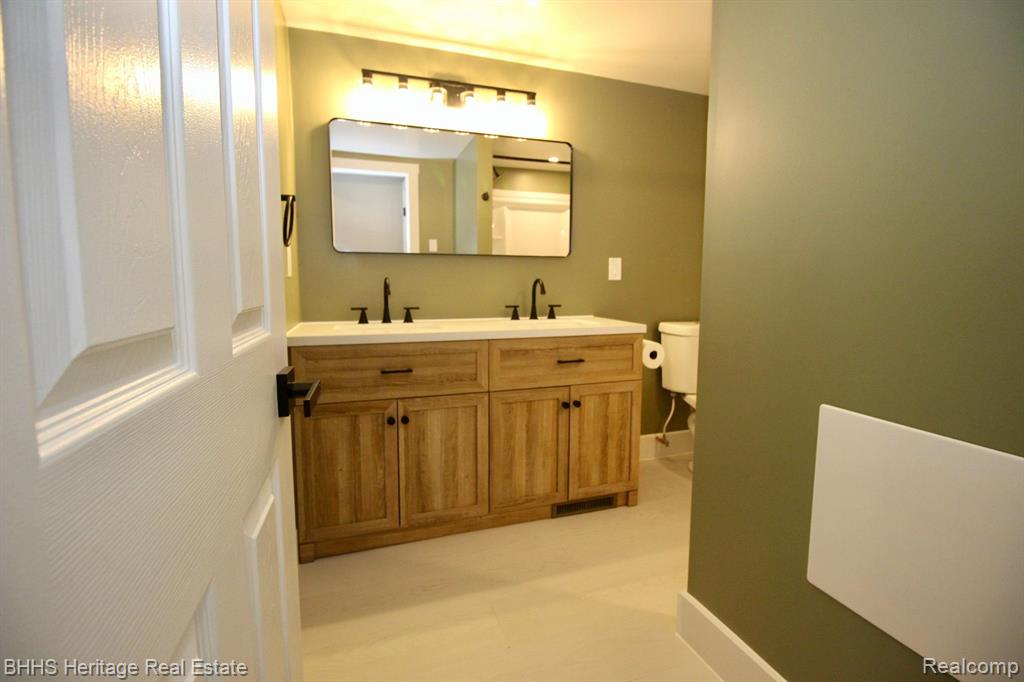 316 MONROE Street, Webberville, MI 48892 — Photo 24