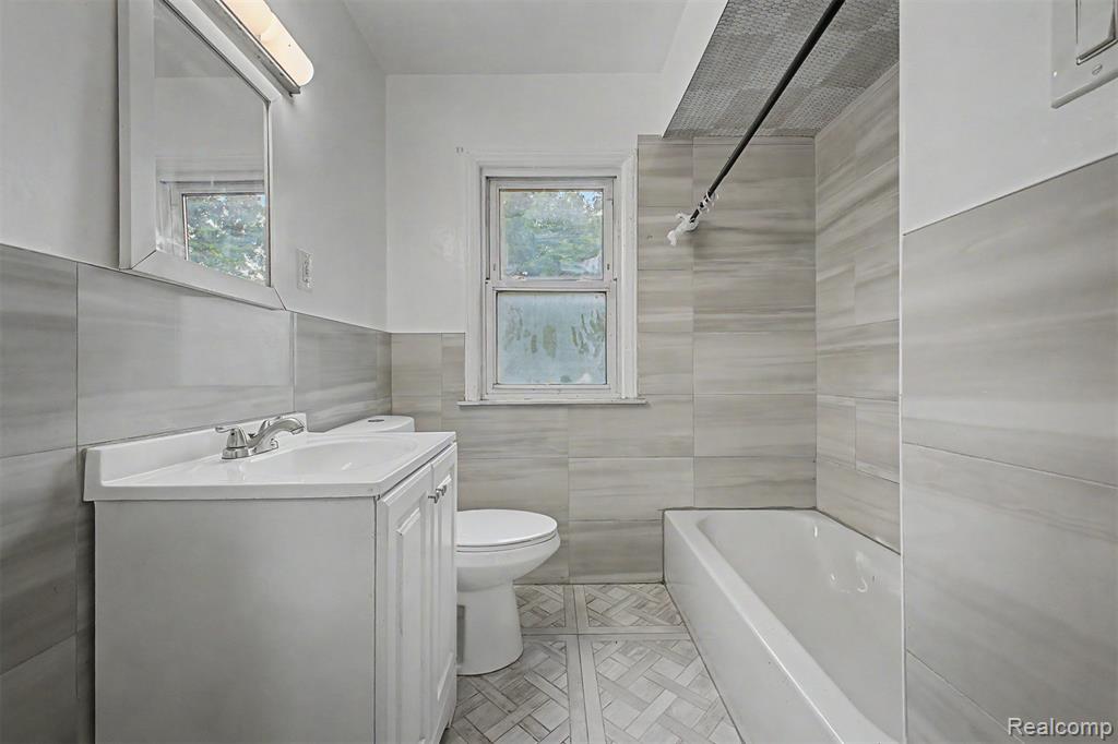 6100 Faust Avenue, Detroit, MI 48228 — Photo 20