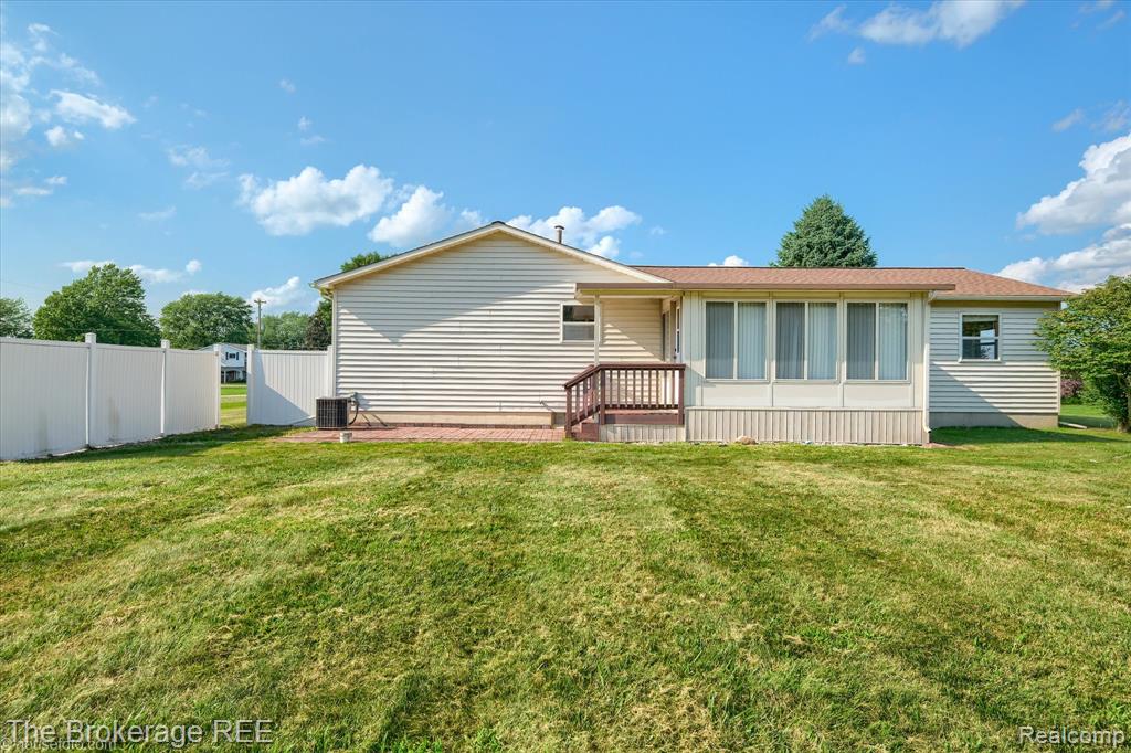 5331 W Farrand Road, Clio, MI 48420 — Photo 5