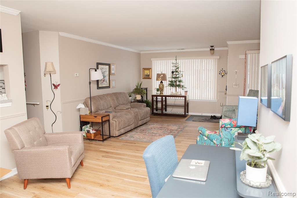 22073 Fairlane Boulevard, Woodhaven, MI 48183 — Photo 33