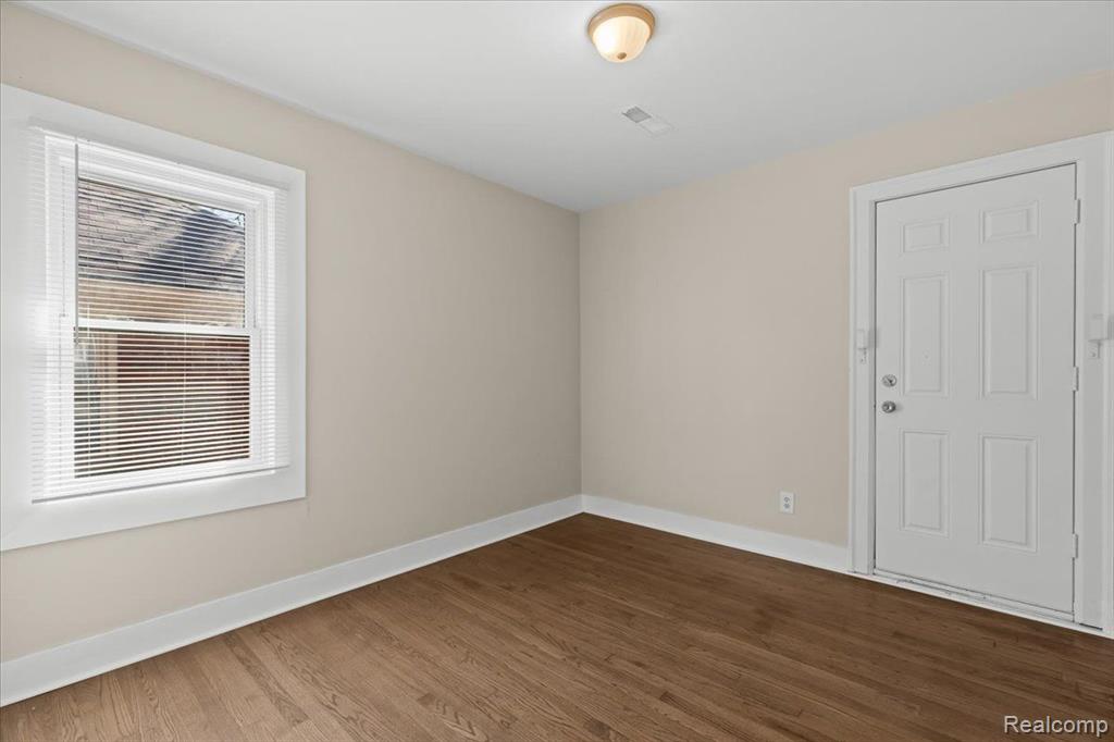 17567 Greenlawn Street, Detroit, MI 48221 — Photo 14