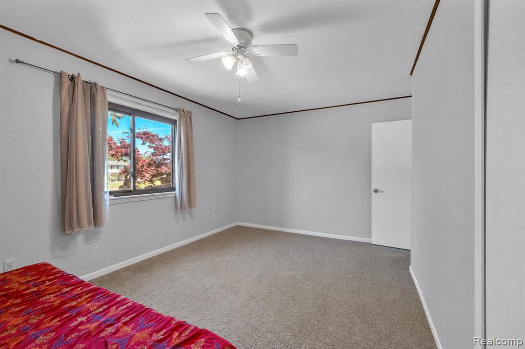 18823 Millar Road, Clinton Twp, MI 48036 — Photo 20