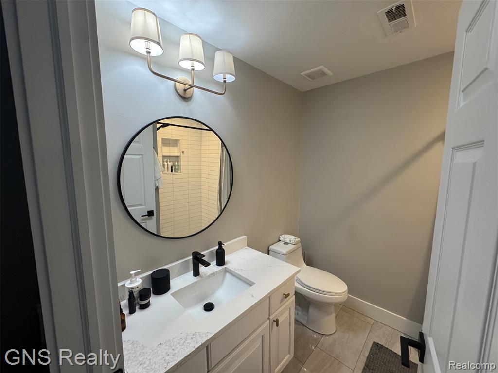 56536 Chesapeake Trail, Shelby Twp, MI 48316 — Photo 13