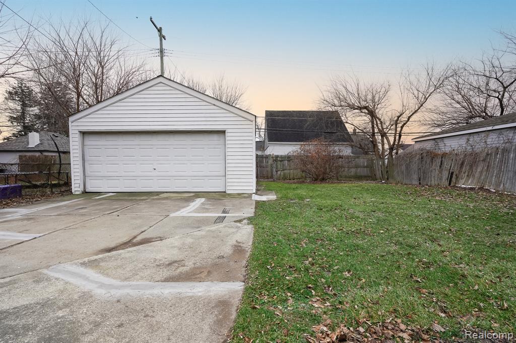 7244 FISHER Avenue, Warren, MI 48091 — Photo 6