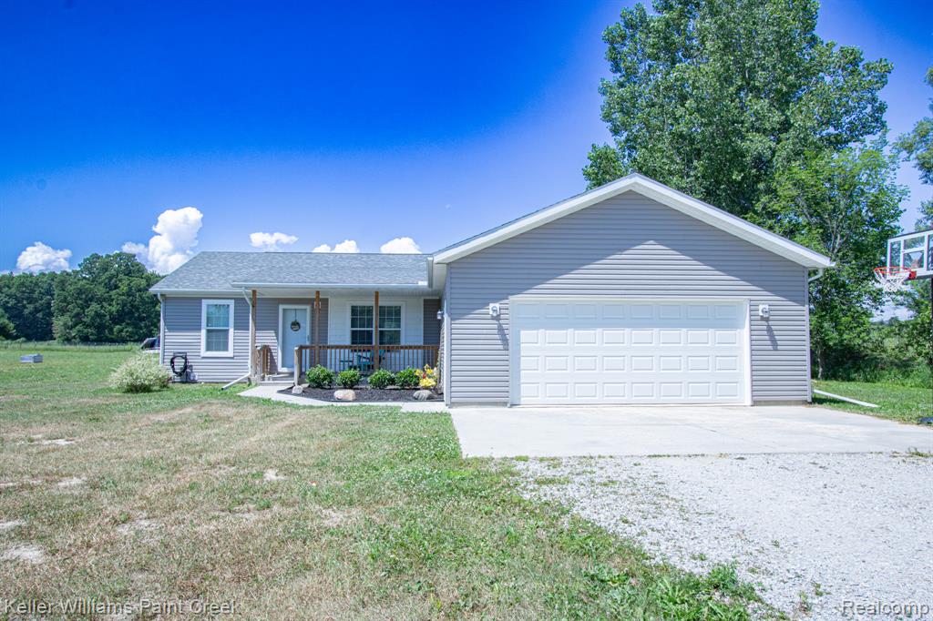 5200 Babcock Road, Lexington, MI 48450 — front exterior