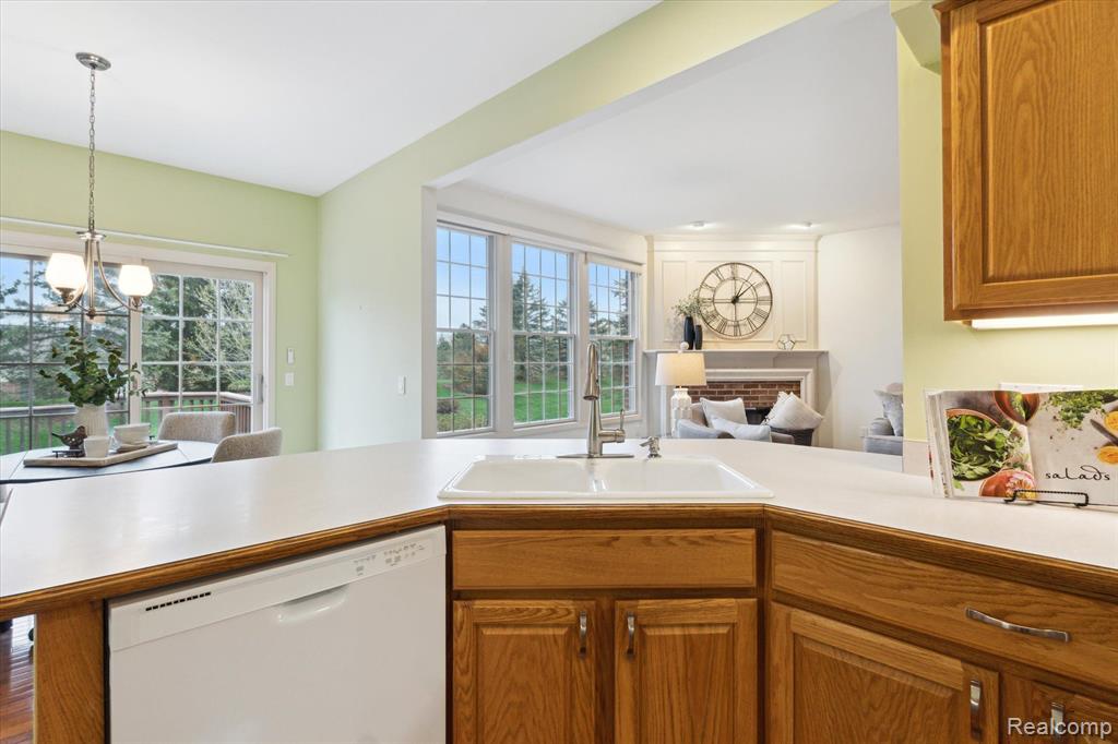 51300 NORTHVIEW, Plymouth, MI 48170 — Photo 14
