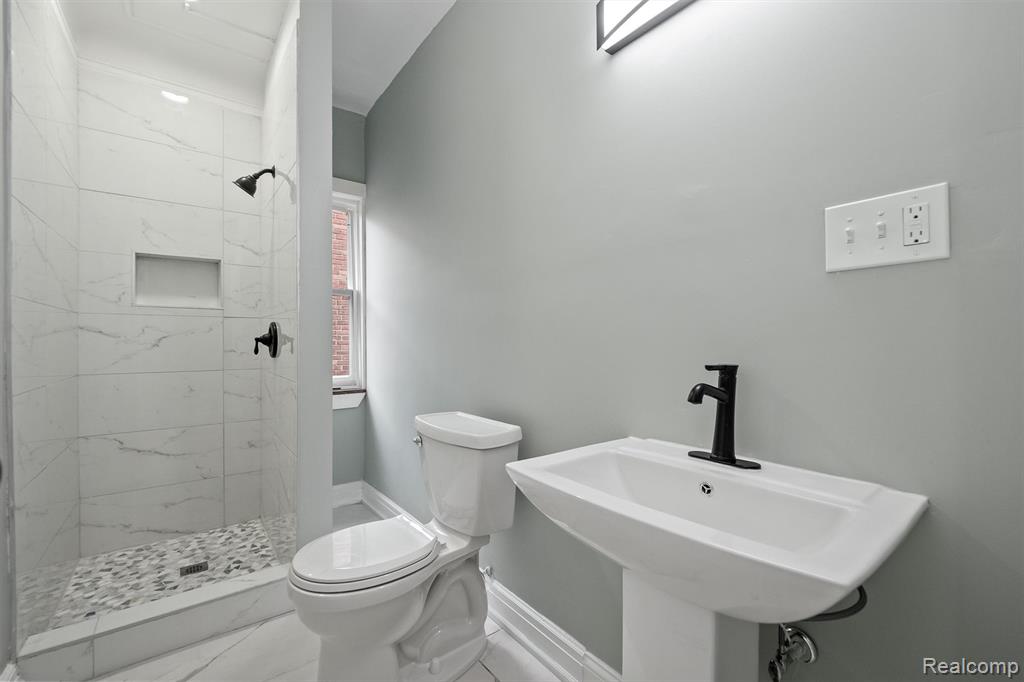 17539 Northlawn Street, Detroit, MI 48221 — Photo 38