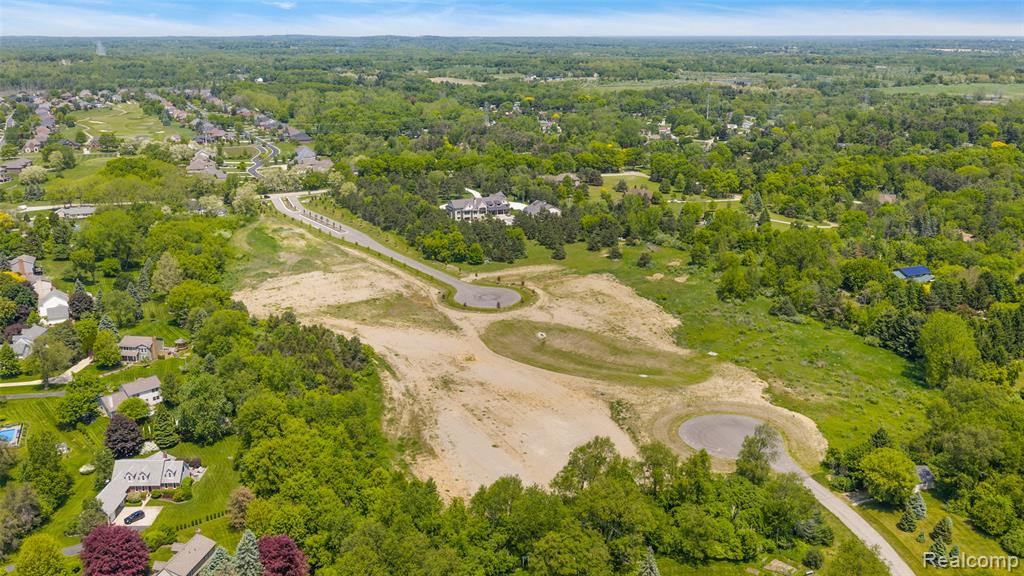 3268 Willis Drive, Oakland, MI 48306 — Photo 2