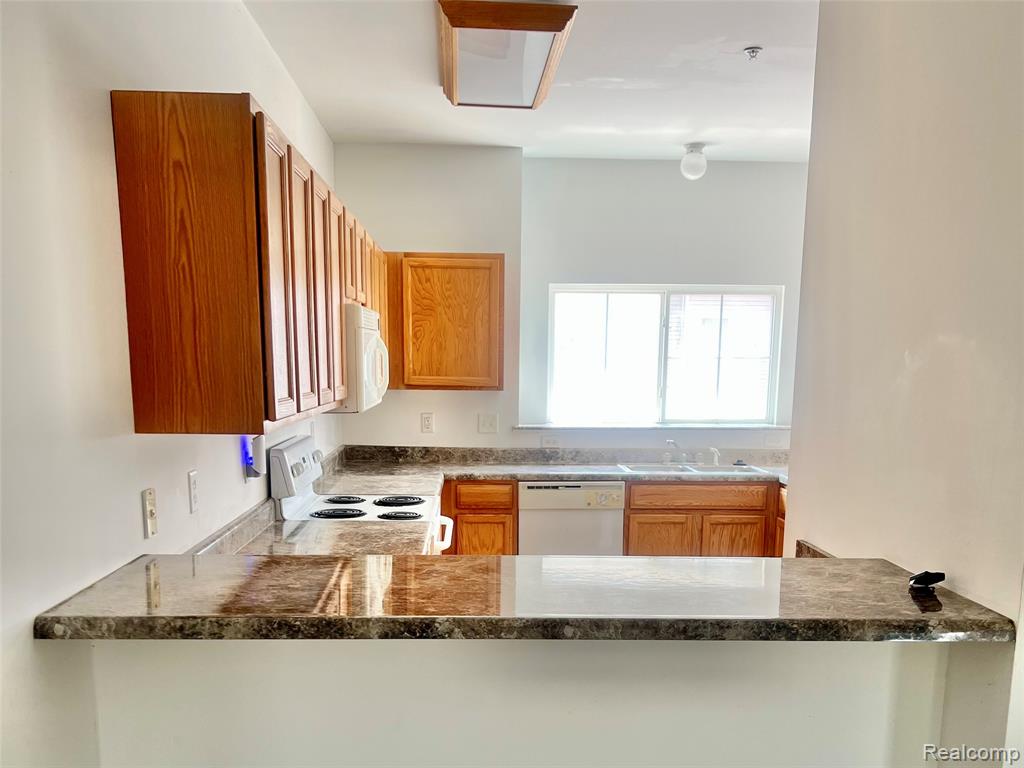 22678 Goddard Road N, Taylor, MI 48180 — Photo 13
