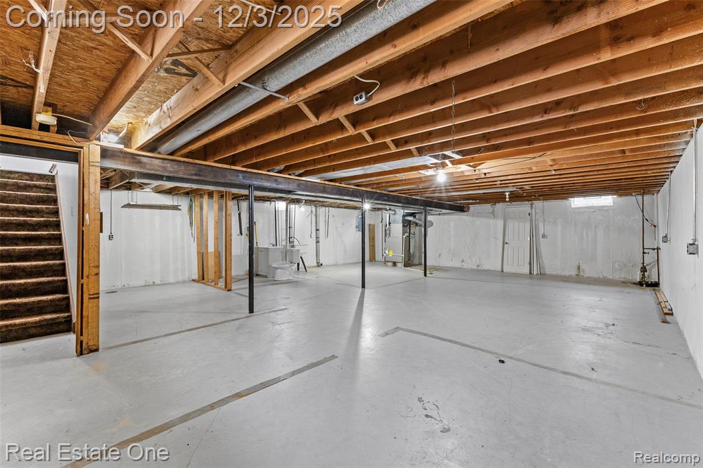 8456 Robindale Avenue, Dearborn Heights, MI 48127 — Photo 26