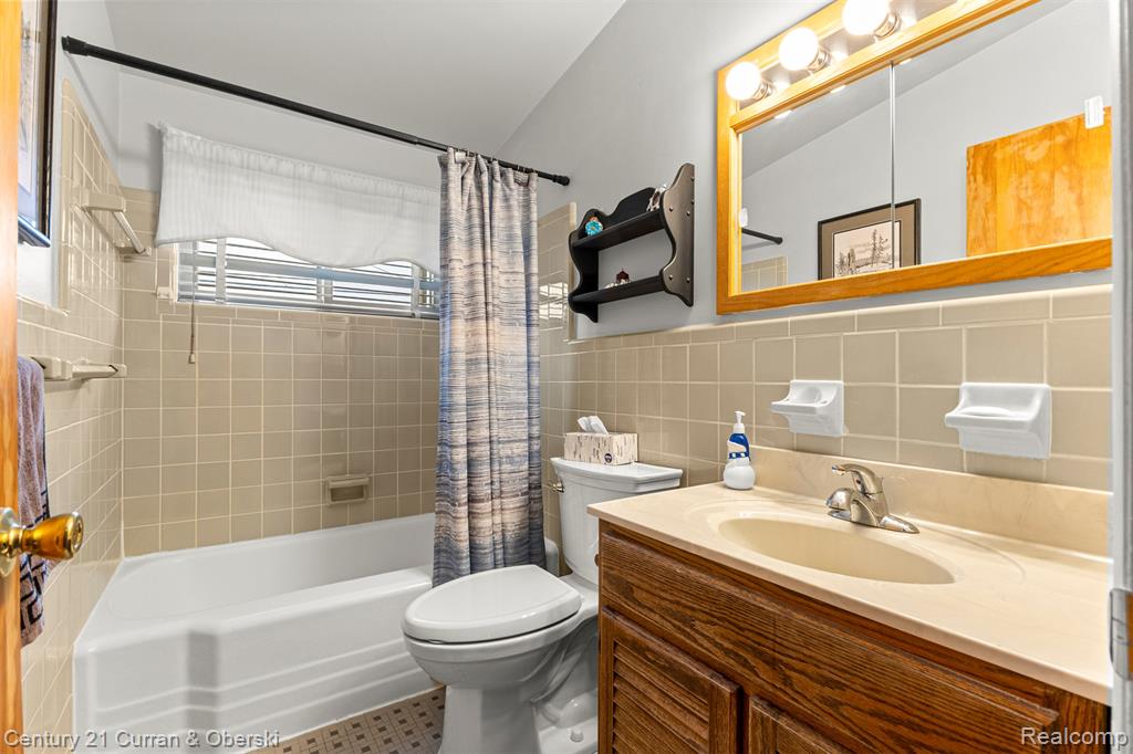 9768 Seavitt Drive, Allen Park, MI 48101 — Photo 15