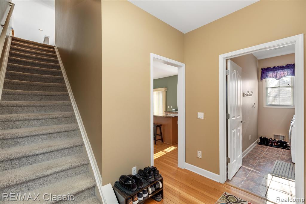 18002 STONEBROOK Drive, Northville, MI 48168 — Photo 32