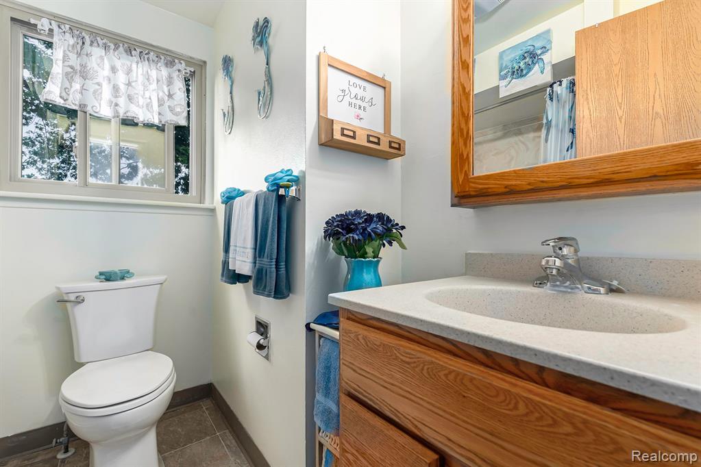 9602 Cornell Street, Taylor, MI 48180 — Photo 9