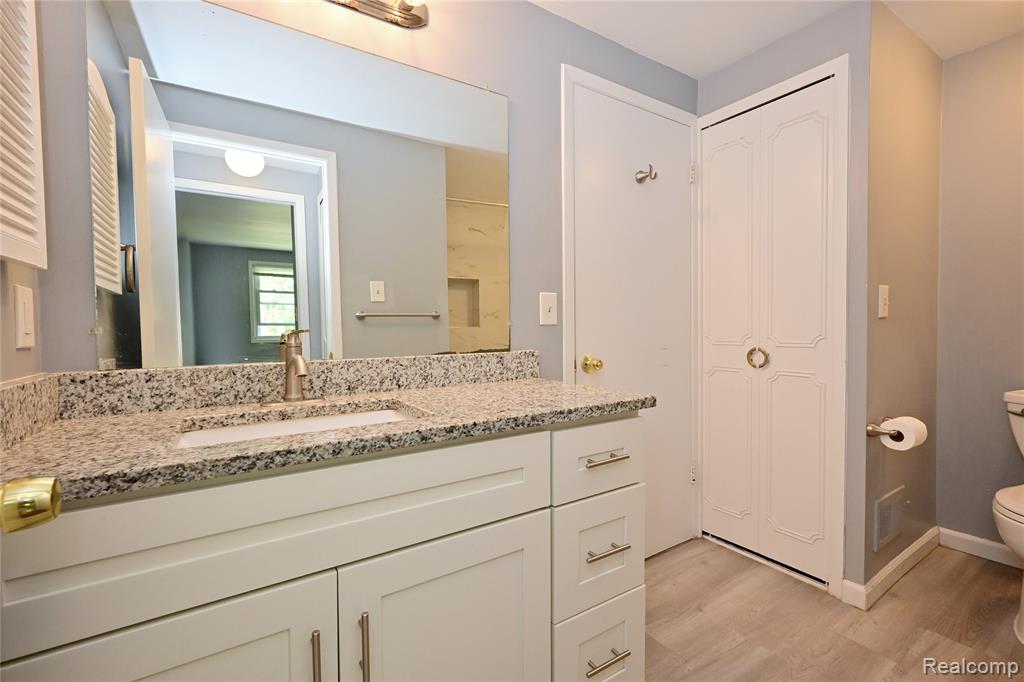 5177 Buckingham, Troy, MI 48098 — Photo 21