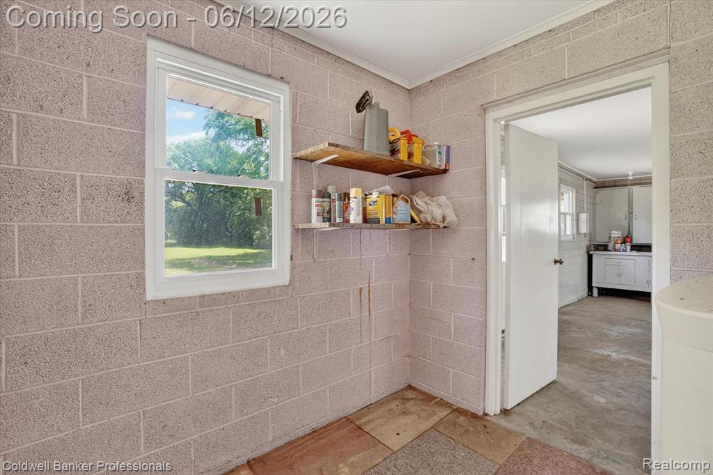 8245 Fenton Road, Grand Blanc, MI 48439 — Photo 40