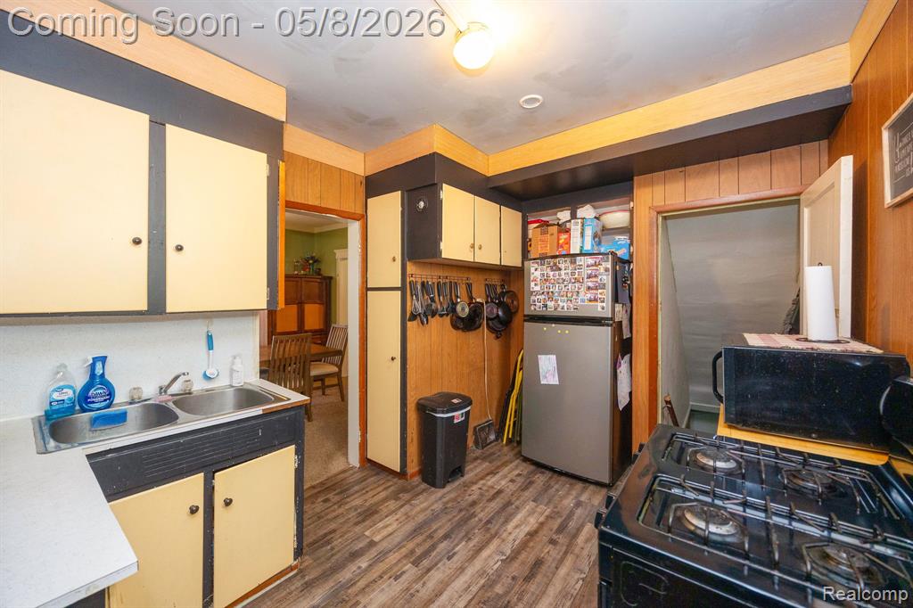 126 E Henry Street, River Rouge, MI 48218 — Photo 16