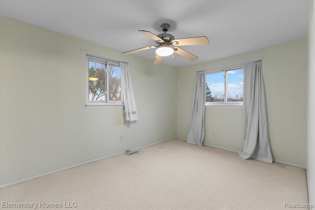 4879 Stoddard Drive, Troy, MI 48085 — Photo 20