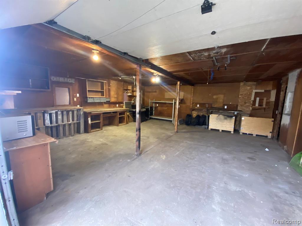 415 S MAIN Street, Davison, MI 48423 — Photo 11