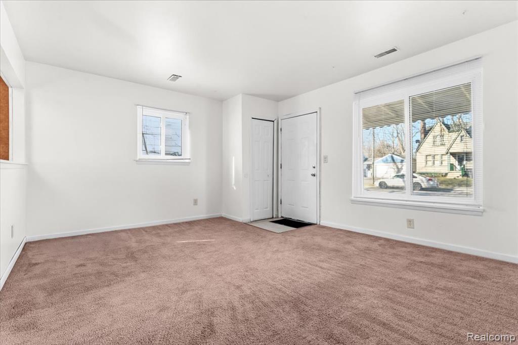 16230 Winston Street, Detroit, MI 48219 — Photo 3
