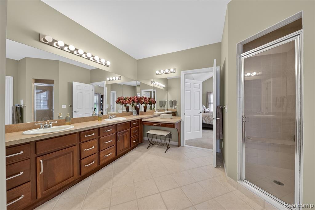 50325 Hancock Street, Canton, MI 48188 — Photo 34