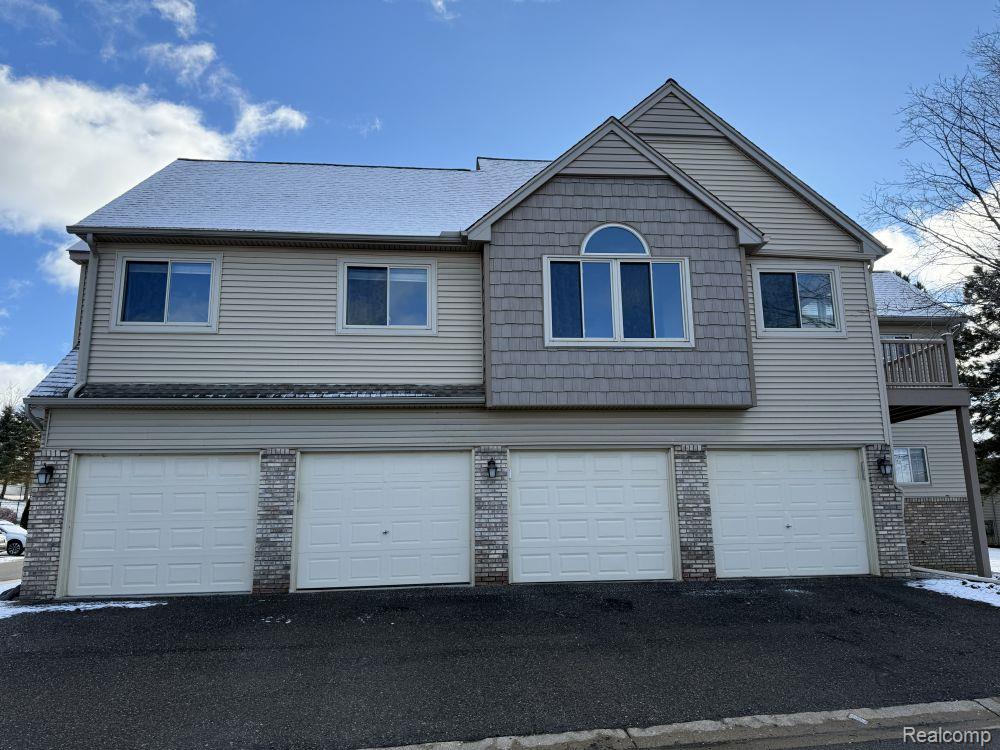 738 S Milford Road, Milford, MI 48381 — Photo 35