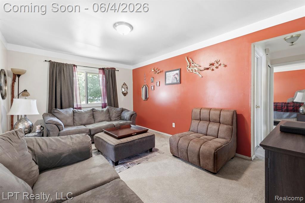 18181 Winwood Court, Brownstown, MI 48193 — Photo 5