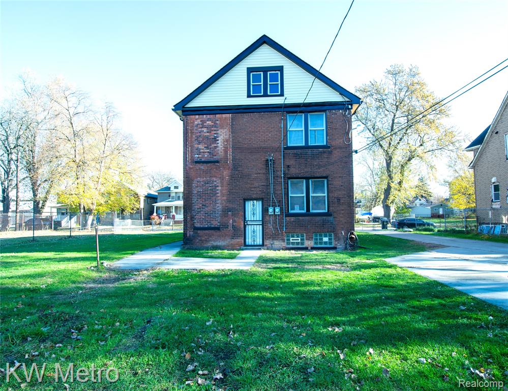 3485 Parker Street, Detroit, MI 48214 — Photo 14